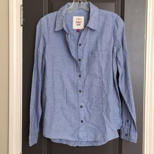 SO Perfect Shirt Button sown Chambray
